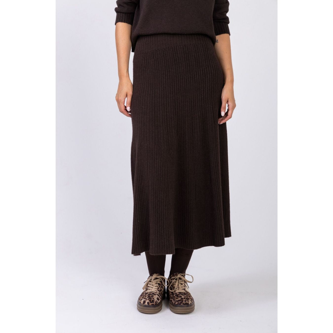 Long Knitted Skirt Brown