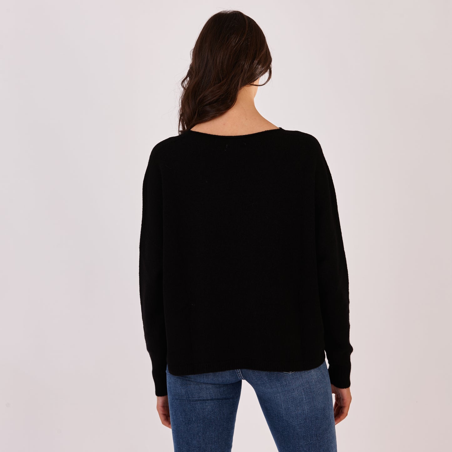 Round Neck Jumper With Pockets Black